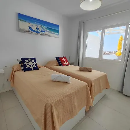 Feriehus Perla Blanca En Playa Blanca (Lanzarote)